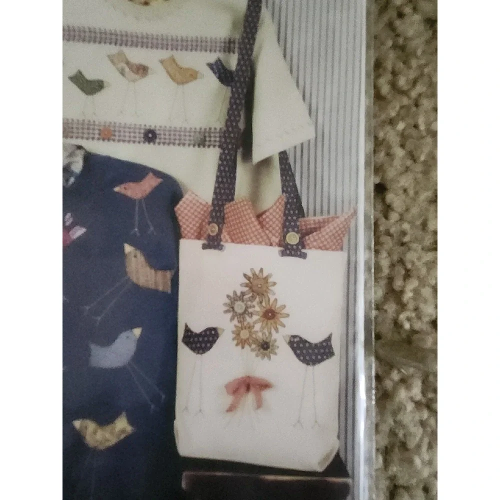 My Little Chickadees Applique Pattern Caught up in Stitches Shopping Bag T-Shirt